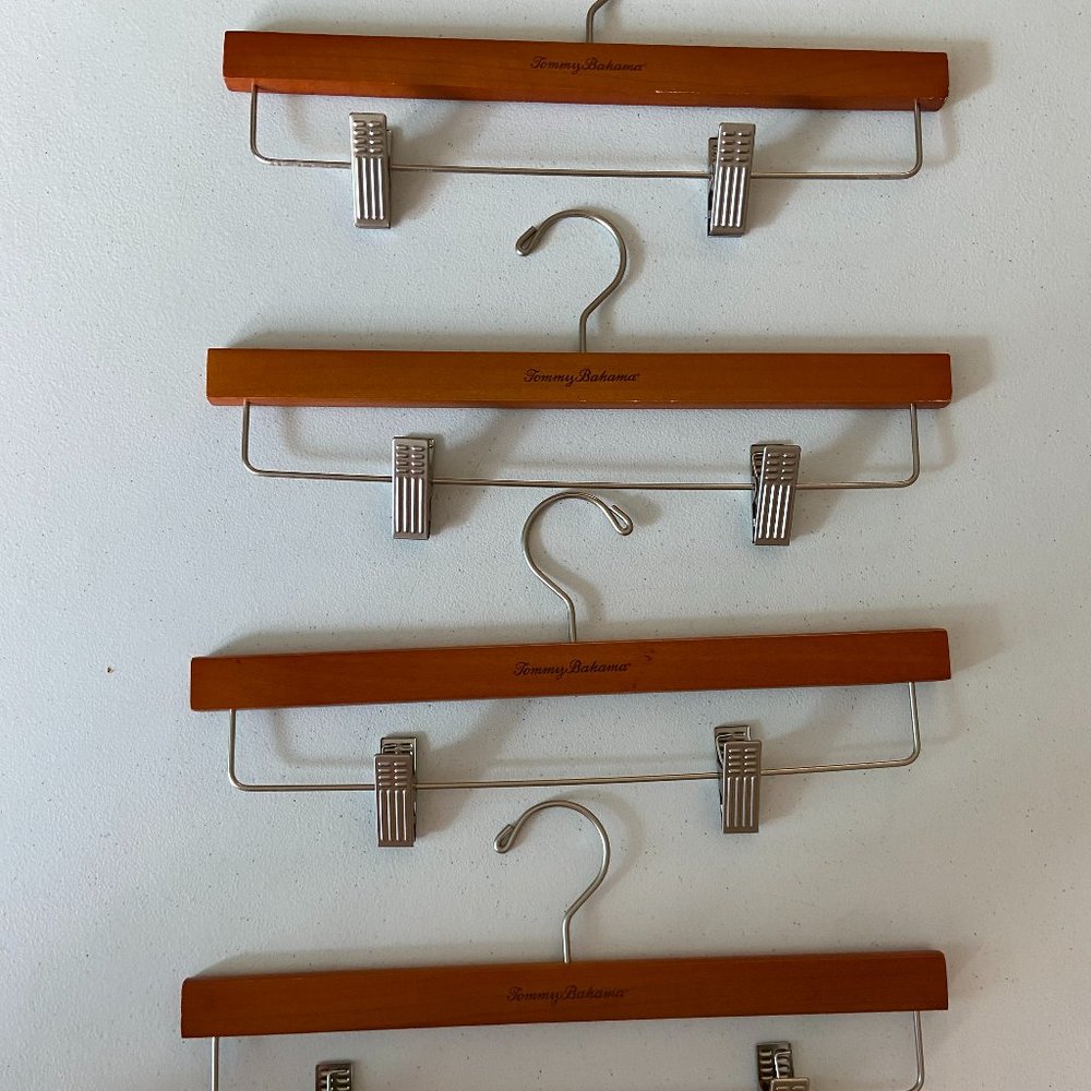Tommy's Bahama Pants Hanger Pack Of 4